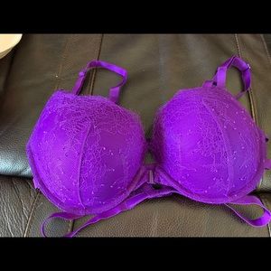 VS front clasp push up bra caged back